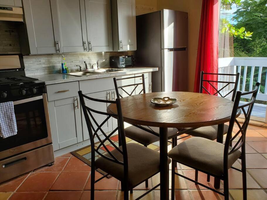 The Cottage at Villa Indigo Charlotte Amalie Exteriör bild